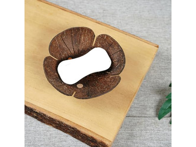 Décoration en Coquille de Noix de Coco Marron Avec Bol de Salsa Coco Créatif Bougies